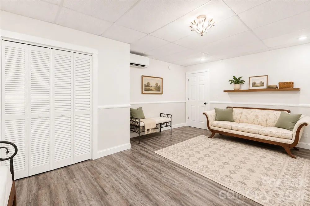 60 Hawks Pointe Lane Weaverville, NC 28787