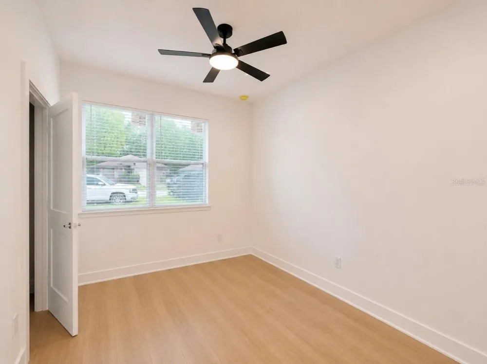 1064 MONROE AVENUE Brooksville, FL 34604