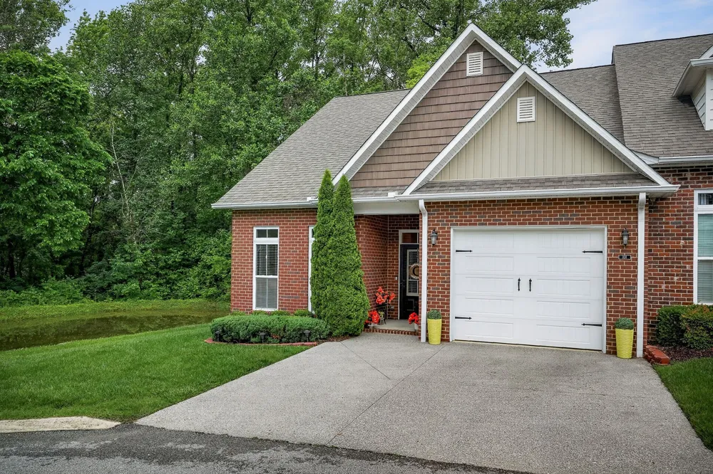 331 Bowerwood Cir Cookeville, TN 38501