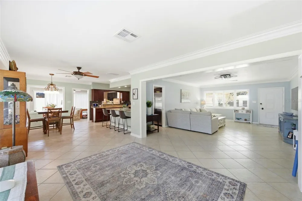 1727 CYPRESS AVENUE Belleair, FL 33756