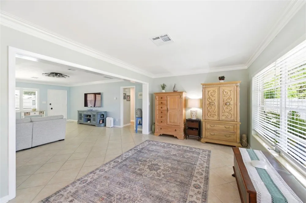 1727 CYPRESS AVENUE Belleair, FL 33756