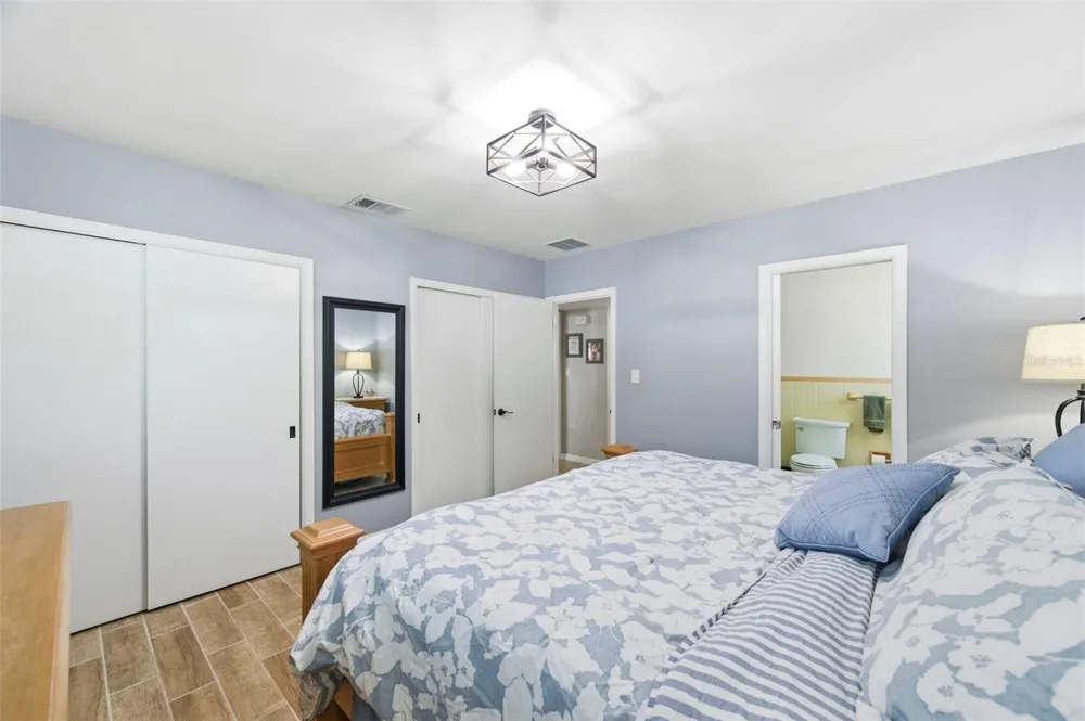 1727 CYPRESS AVENUE Belleair, FL 33756