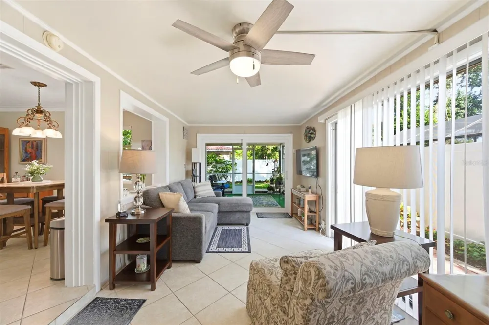 1727 CYPRESS AVENUE Belleair, FL 33756