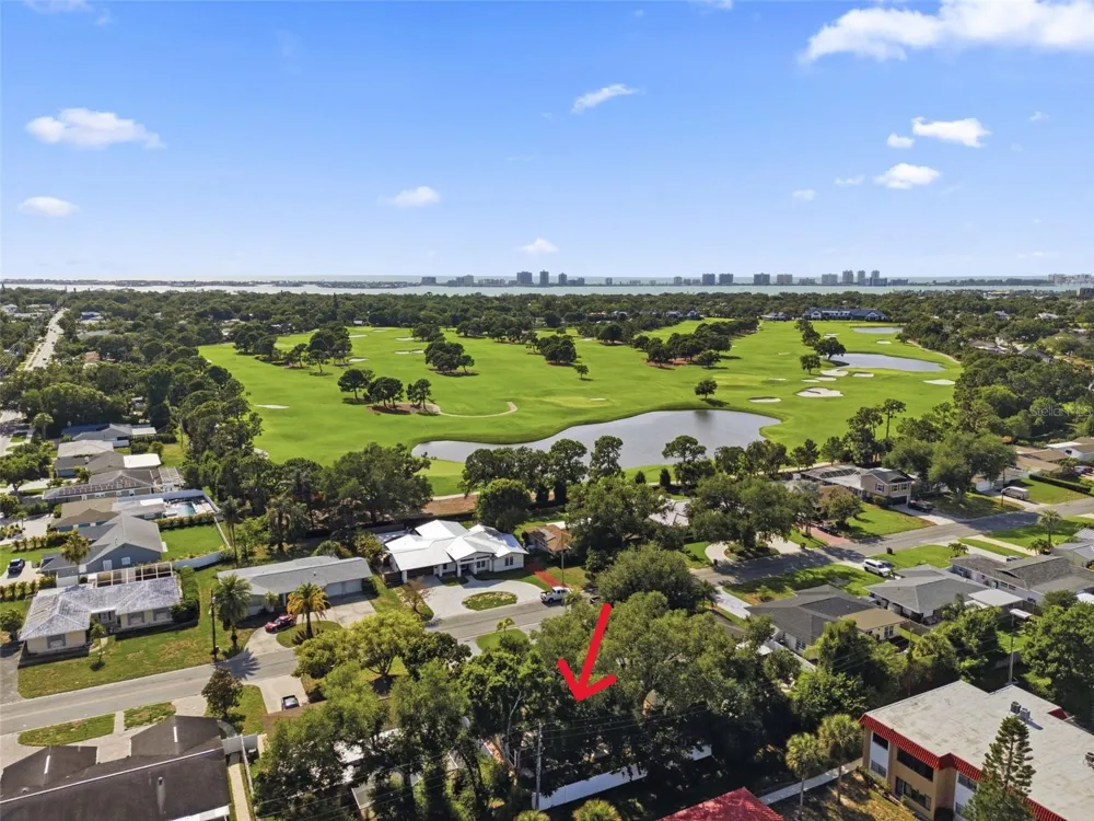 1727 CYPRESS AVENUE Belleair, FL 33756