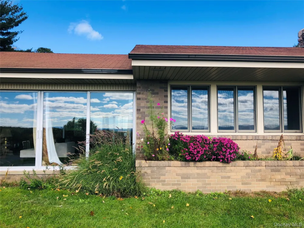 68-78 Ridge Road Clinton Corners, NY 12514