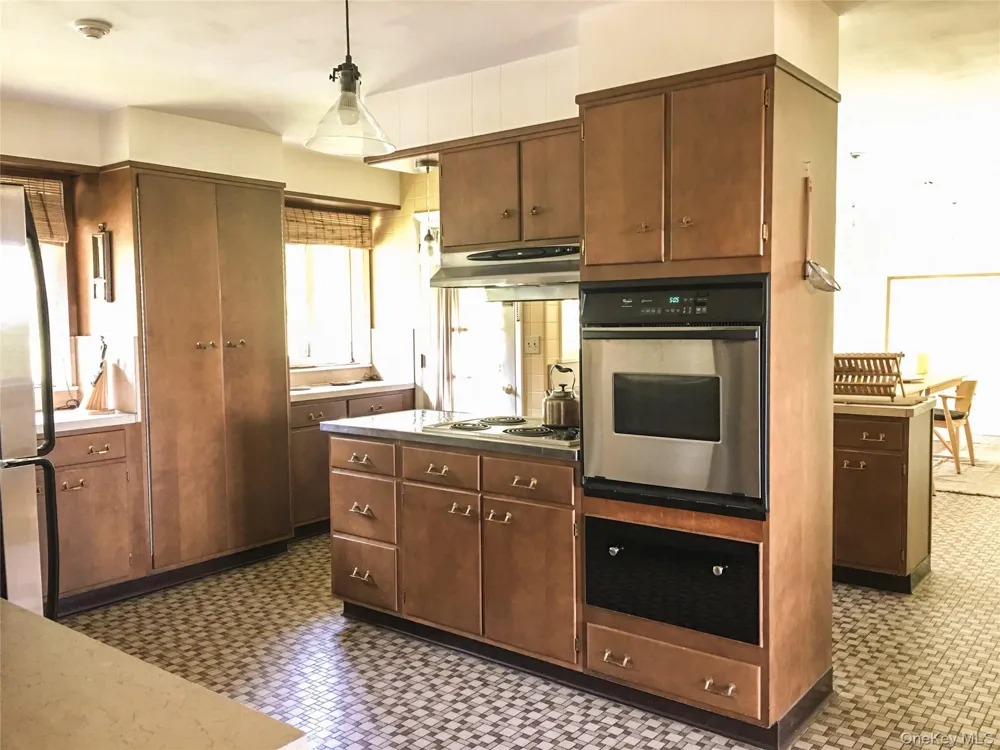 68-78 Ridge Road Clinton Corners, NY 12514