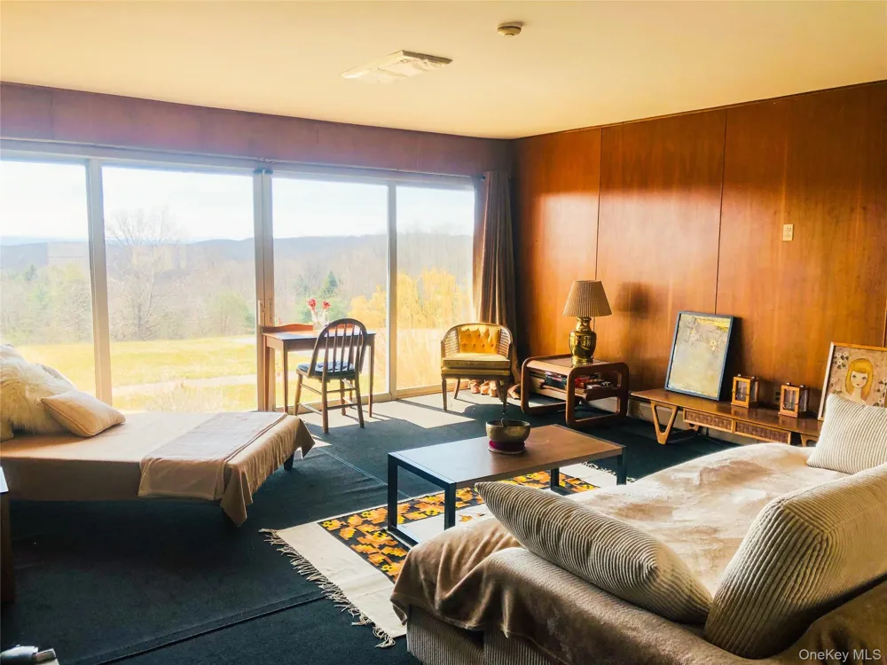 68-78 Ridge Road Clinton Corners, NY 12514