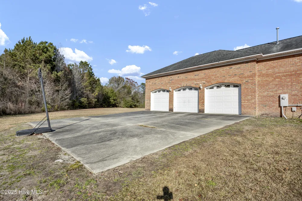 701 Best Road Whiteville, NC 28472