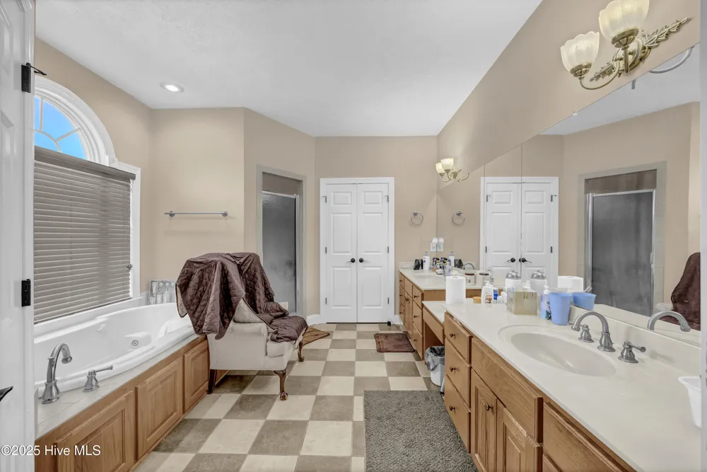 701 Best Road Whiteville, NC 28472