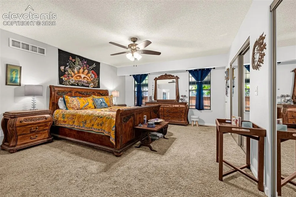 11966 E Maple Avenue Aurora, CO 80012