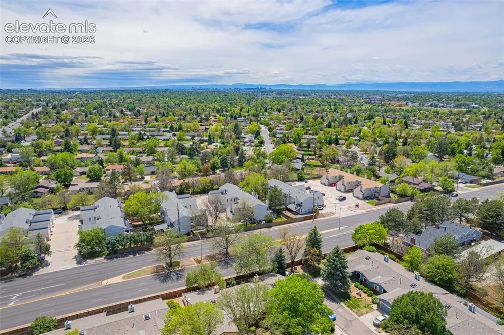 11966 E Maple Avenue Aurora, CO 80012