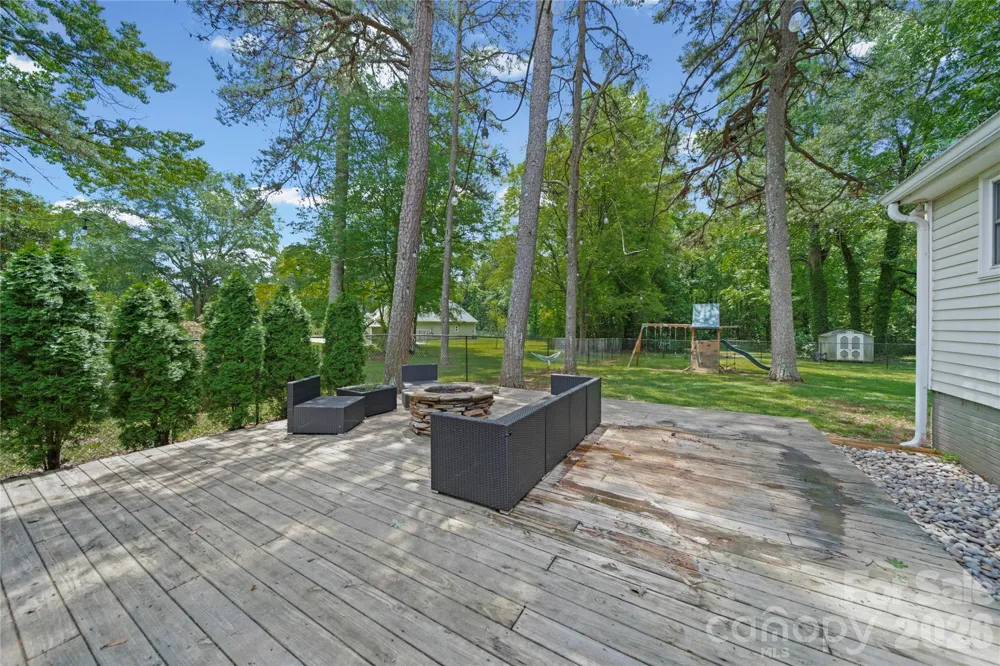 600 Mcadenville Road Lowell, NC 28098