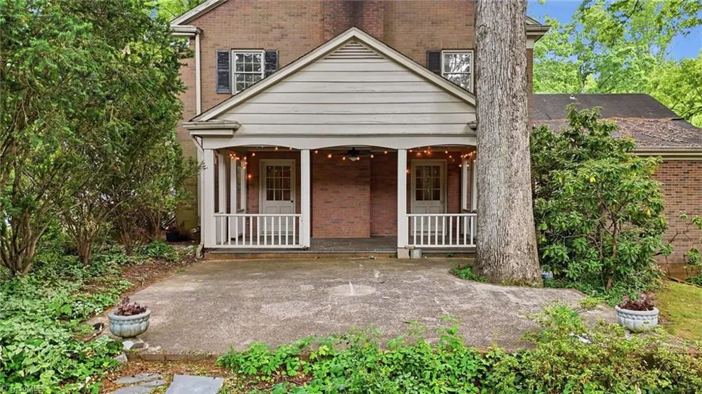 330 Earlwood Road Statesville, NC 28677