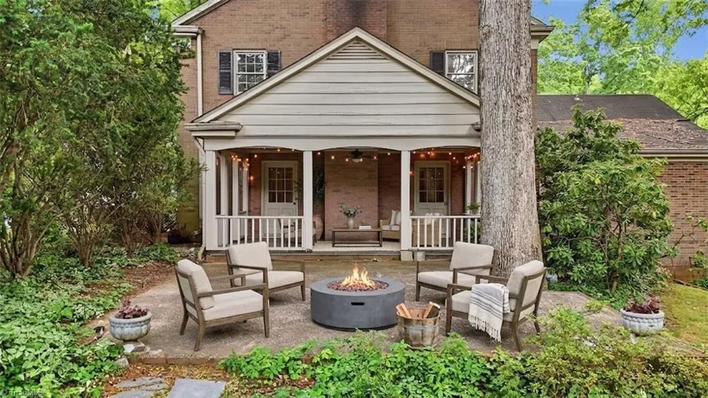 330 Earlwood Road Statesville, NC 28677