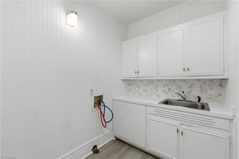 330 Earlwood Road Statesville, NC 28677