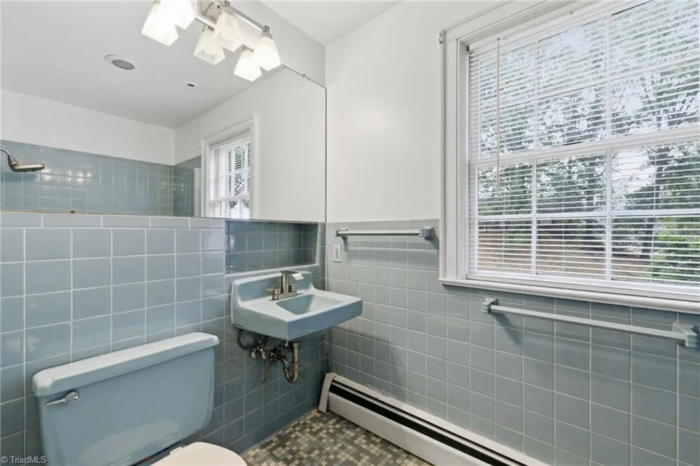 330 Earlwood Road Statesville, NC 28677