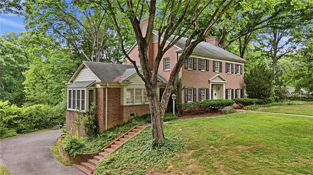 330 Earlwood Road Statesville, NC 28677