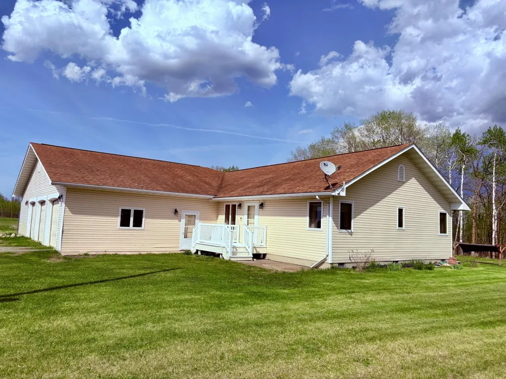 11777 State Highway 11 SE Baudette, MN 56623