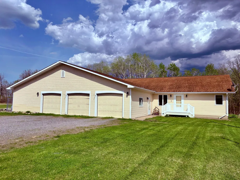 11777 State Highway 11 SE Baudette, MN 56623