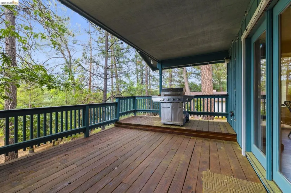 12955 Jackson Mill Drive Groveland, CA 95321