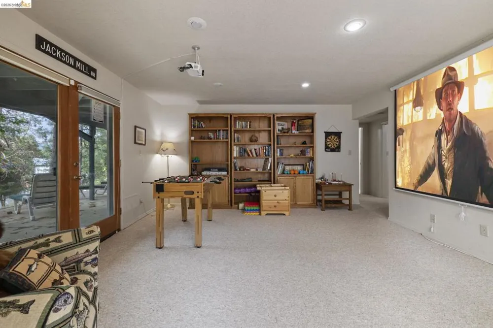 12955 Jackson Mill Drive Groveland, CA 95321