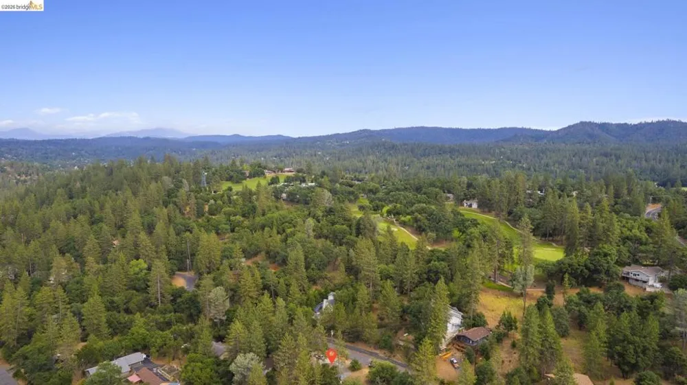 12955 Jackson Mill Drive Groveland, CA 95321