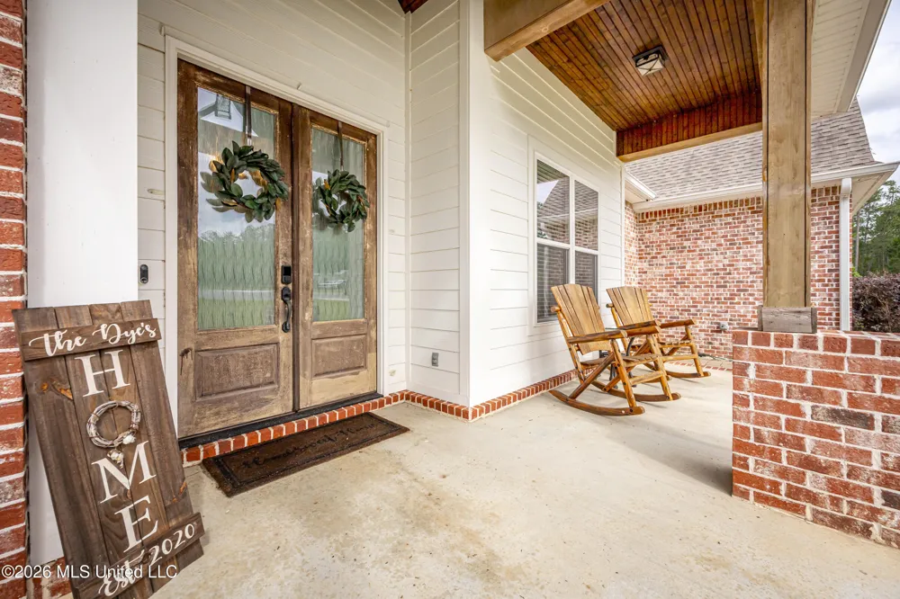 24020 Captain's Court Saucier, MS 39574
