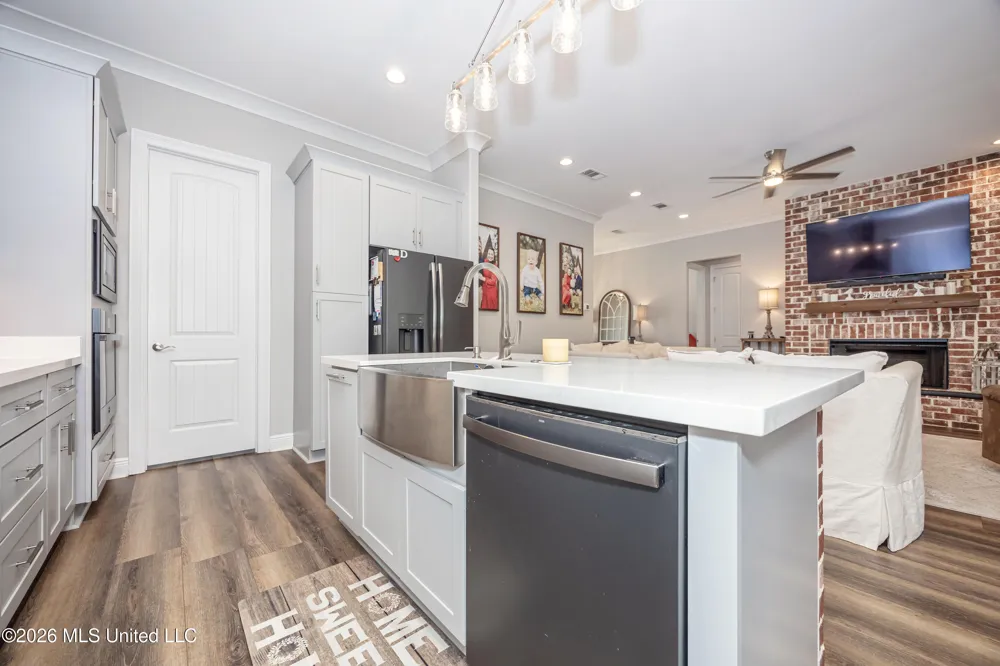 24020 Captain's Court Saucier, MS 39574