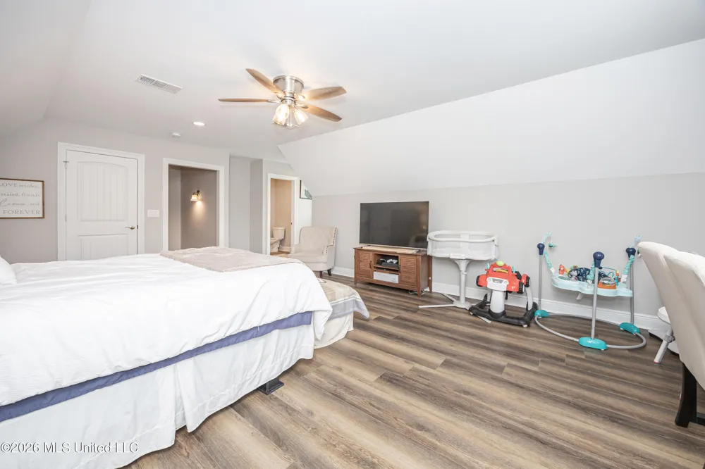 24020 Captain's Court Saucier, MS 39574