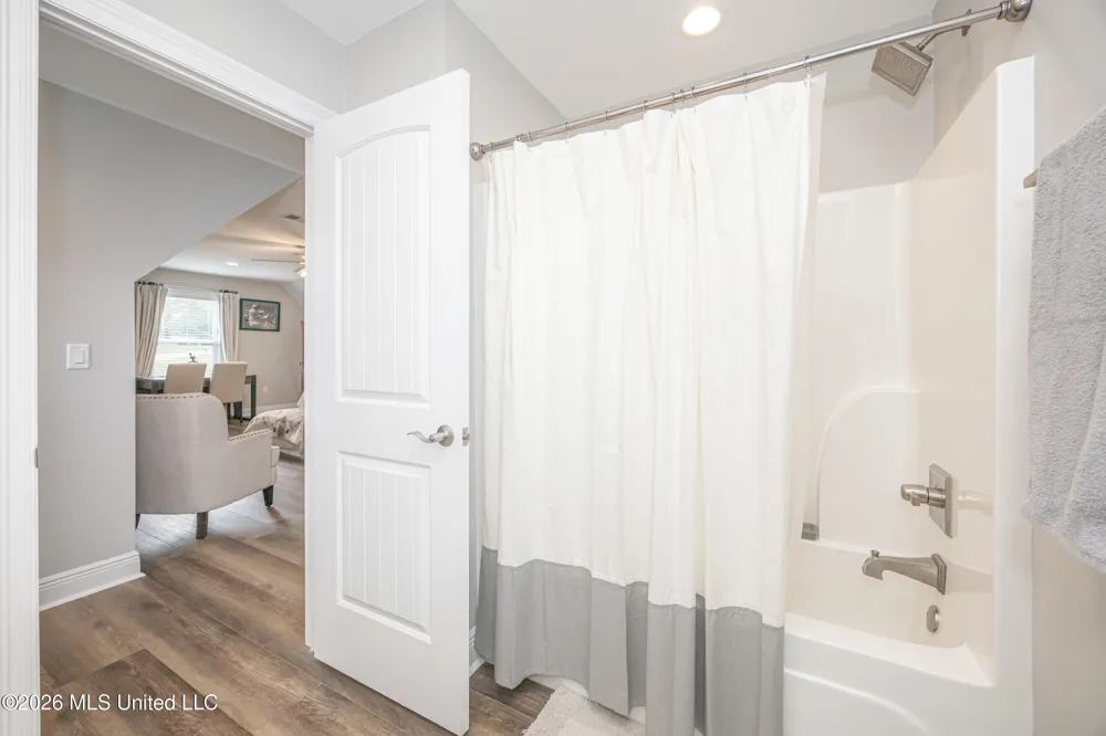 24020 Captain's Court Saucier, MS 39574