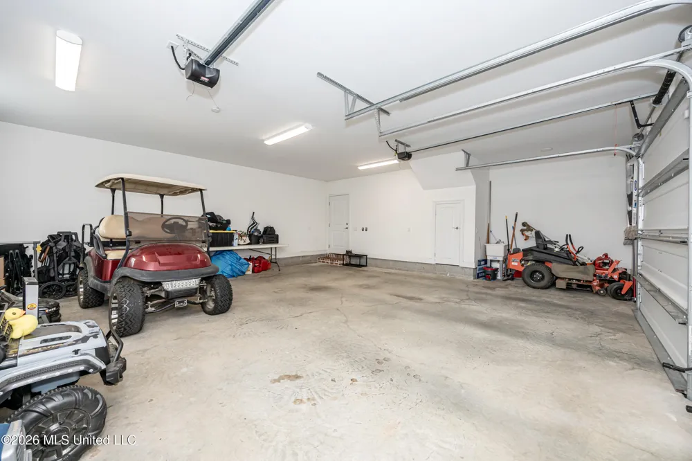 24020 Captain's Court Saucier, MS 39574
