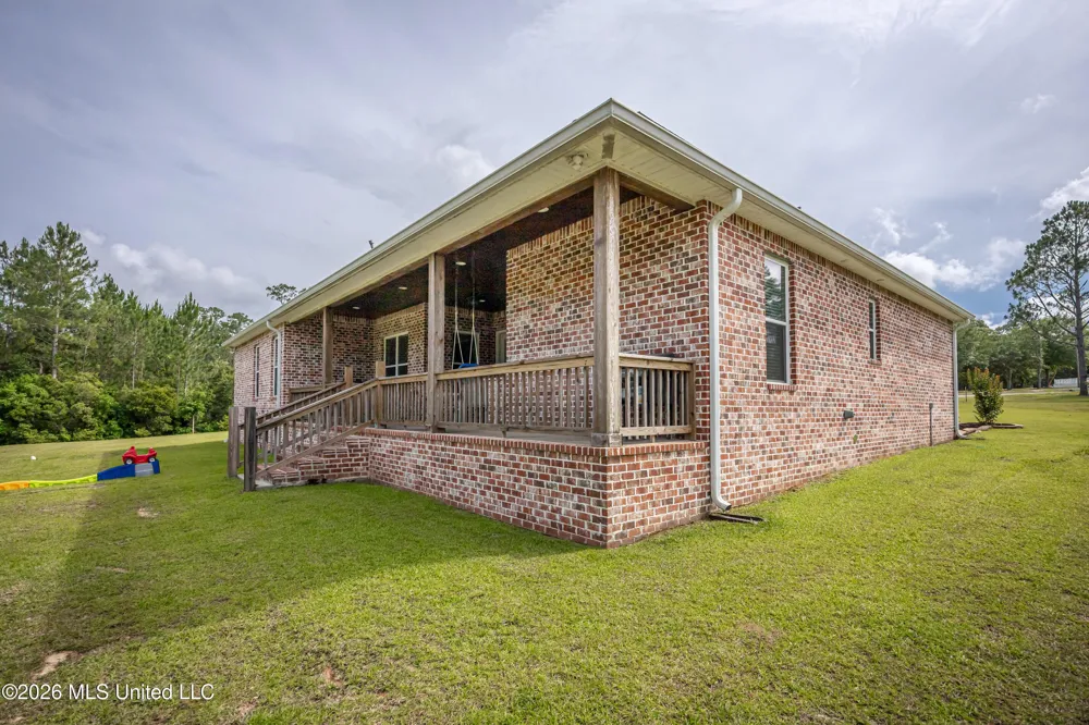 24020 Captain's Court Saucier, MS 39574