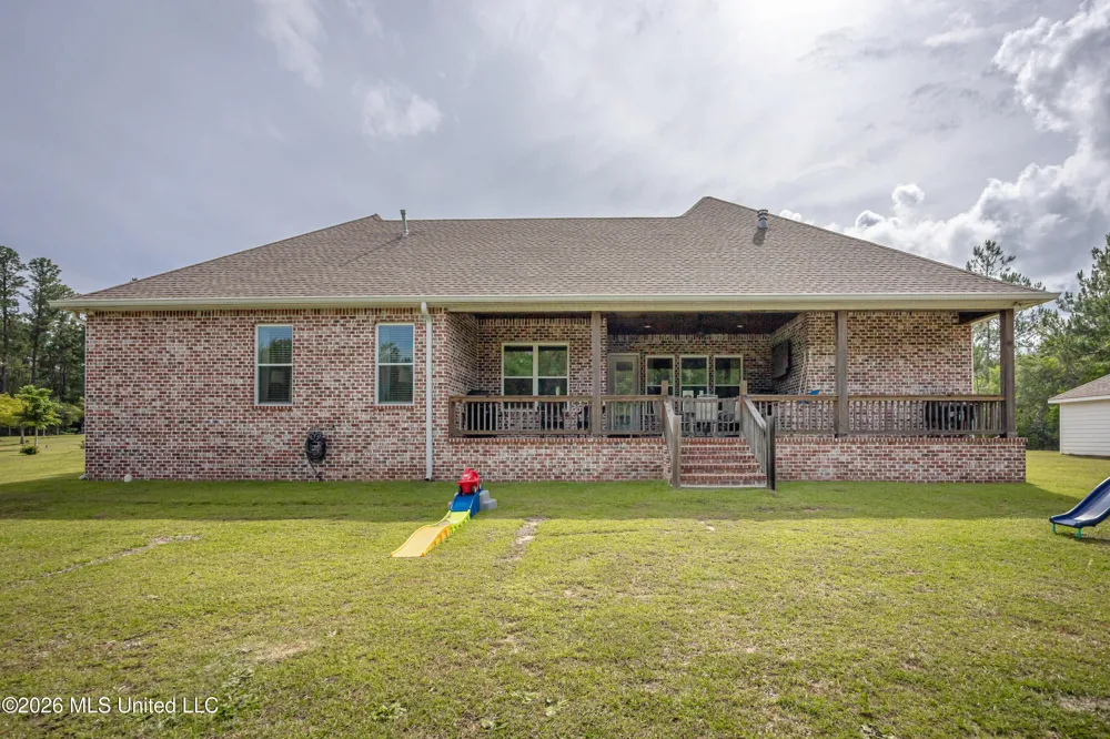 24020 Captain's Court Saucier, MS 39574