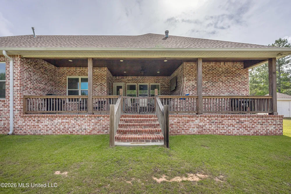 24020 Captain's Court Saucier, MS 39574