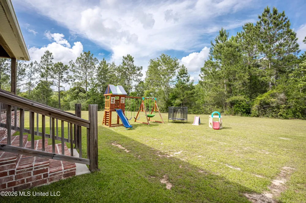 24020 Captain's Court Saucier, MS 39574
