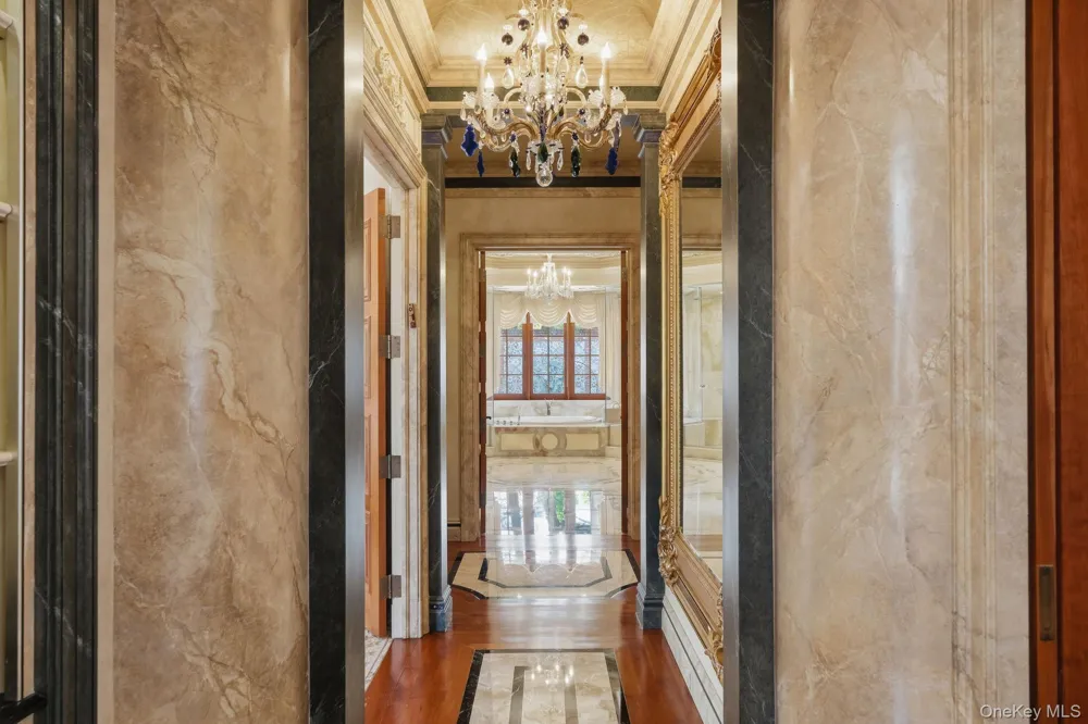 1 Applewood Estate Upper Brookville, NY 11545