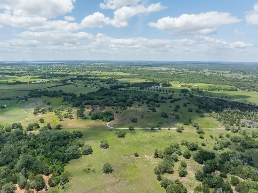 2513 S Fm 1291 Fayetteville, TX 78940