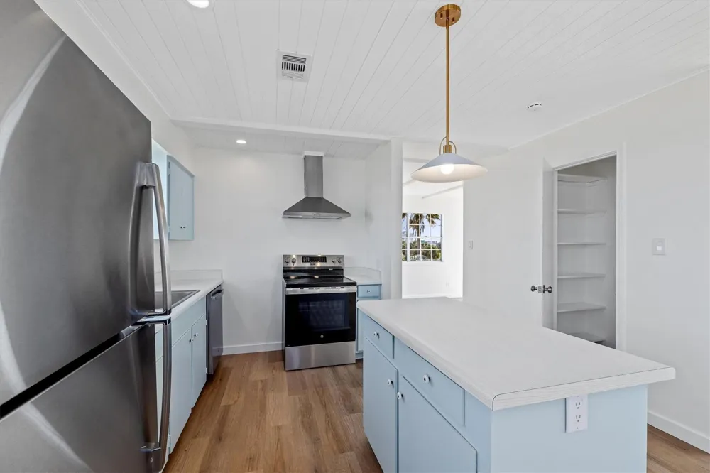 23221 Galceran Drive Galveston, TX 77554
