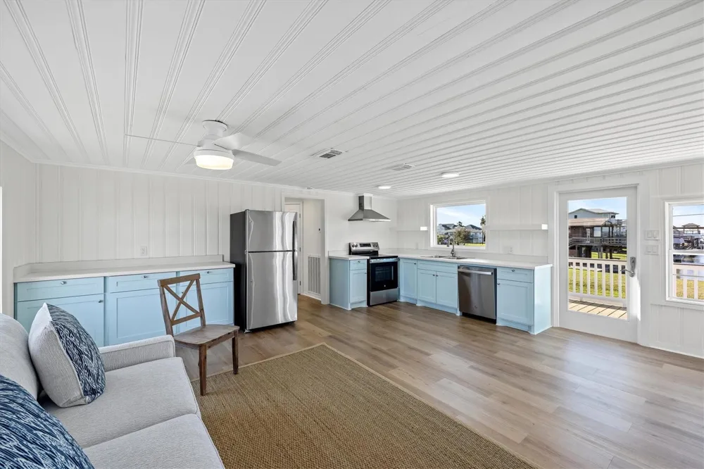23221 Galceran Drive Galveston, TX 77554
