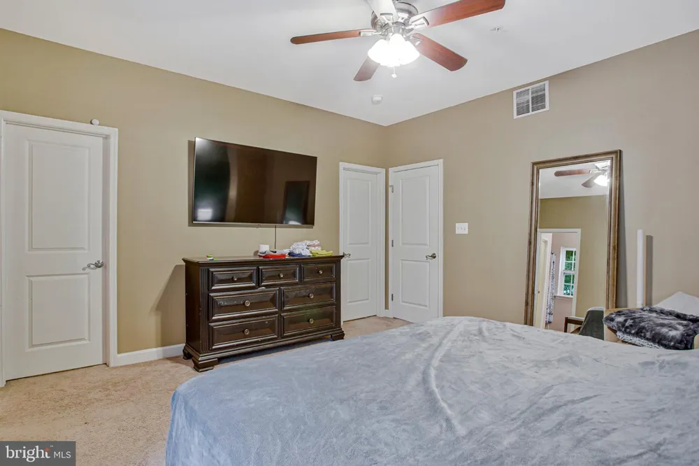 8210 WHITE STAR XING Pasadena, MD 21122