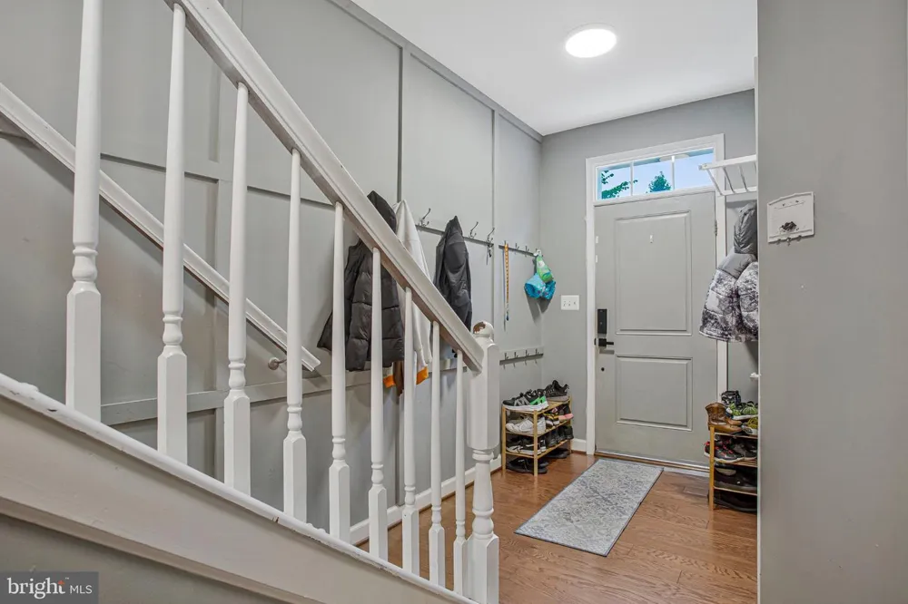 8210 WHITE STAR XING Pasadena, MD 21122