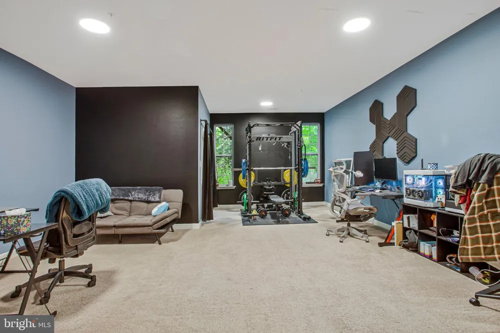 8210 WHITE STAR XING Pasadena, MD 21122