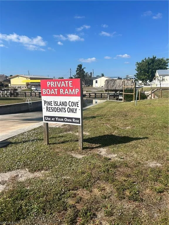 7150 Ladyfish Drive St. James City, FL 33956