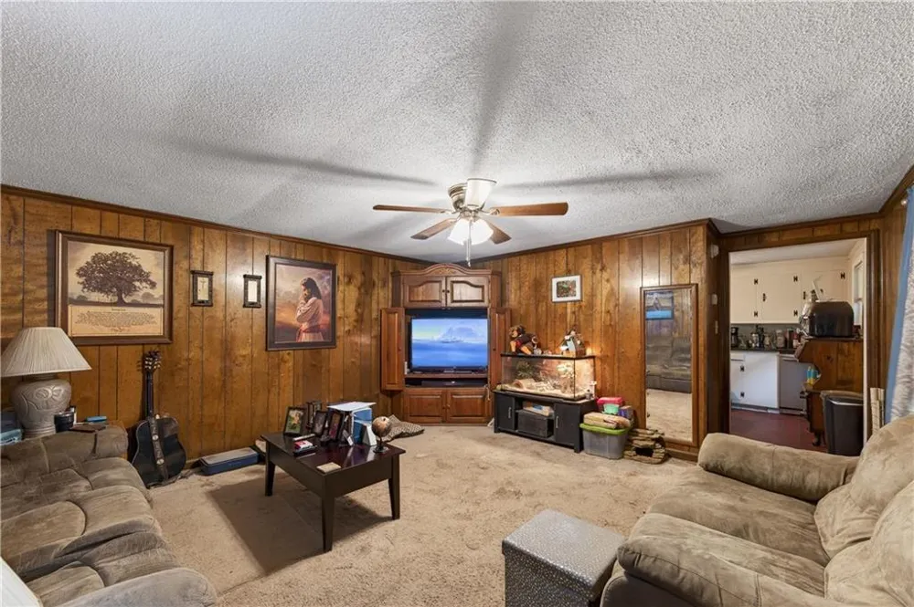 4399 Highway 411 NE Rydal, GA 30171