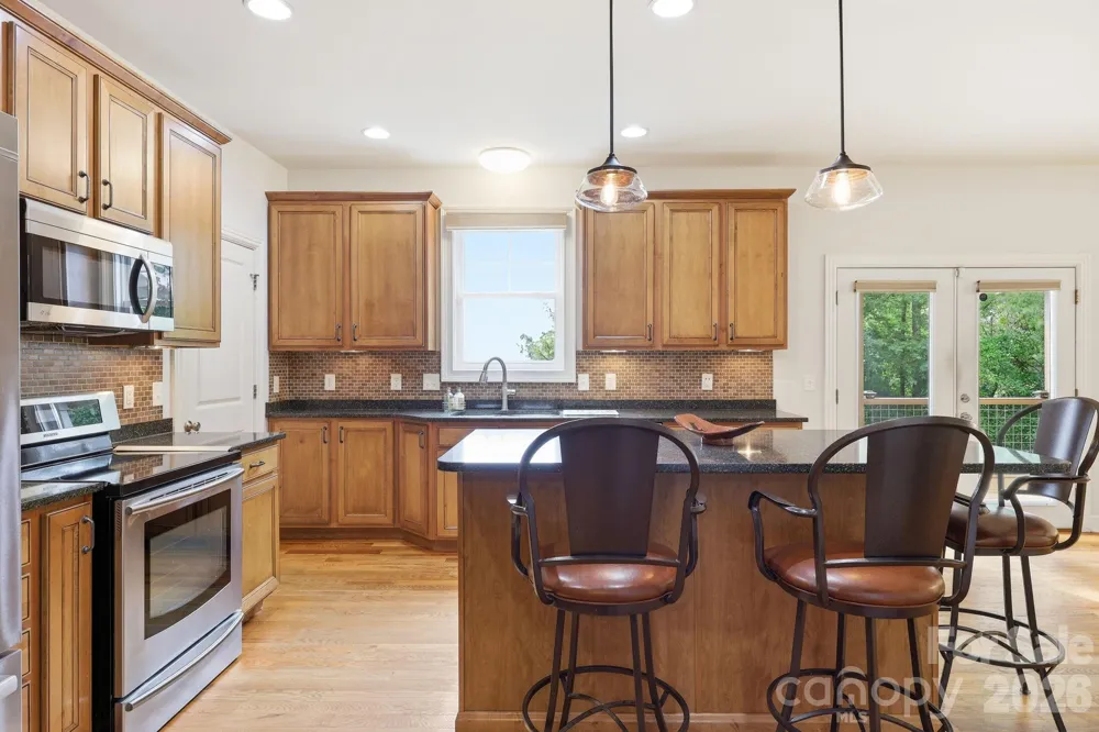 65 Buckle Ridge Weaverville, NC 28787