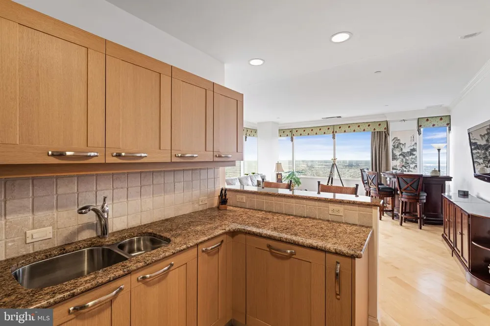 50 S 16TH STREET #4210 Philadelphia, PA 19102