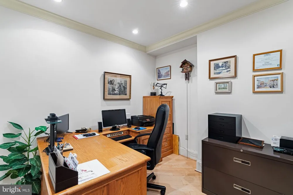 50 S 16TH STREET #4210 Philadelphia, PA 19102