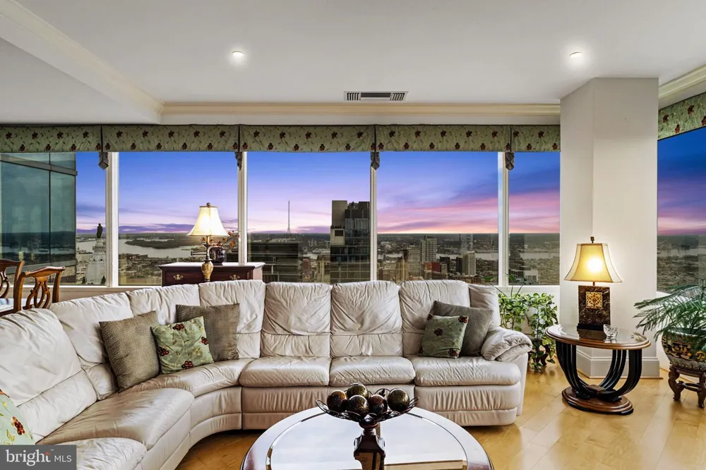 50 S 16TH STREET #4210 Philadelphia, PA 19102