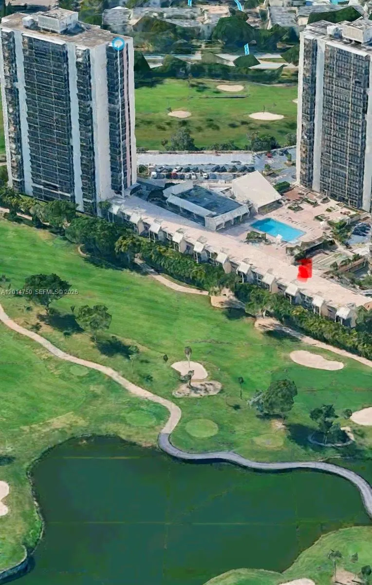 20365 W Country Club Dr #TH24 Aventura, FL 33180