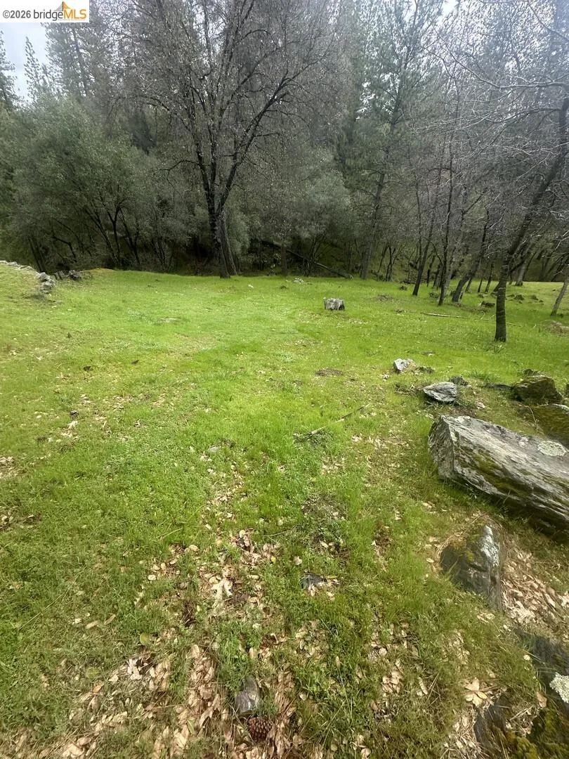 13095 Fox CT Groveland, CA 95321
